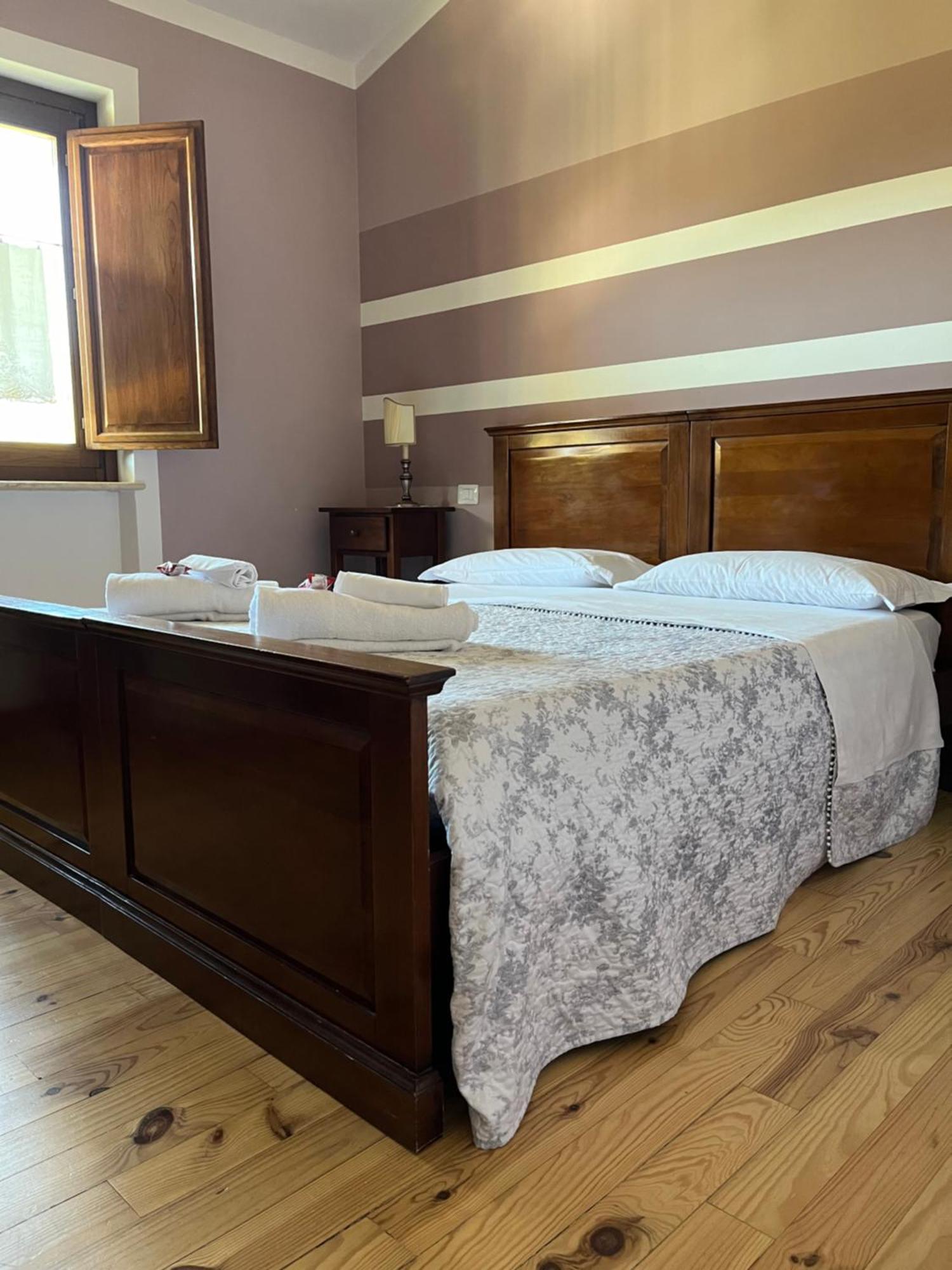 Bed & Breakfast Le Piagge Scurcola Marsicana Kültér fotó